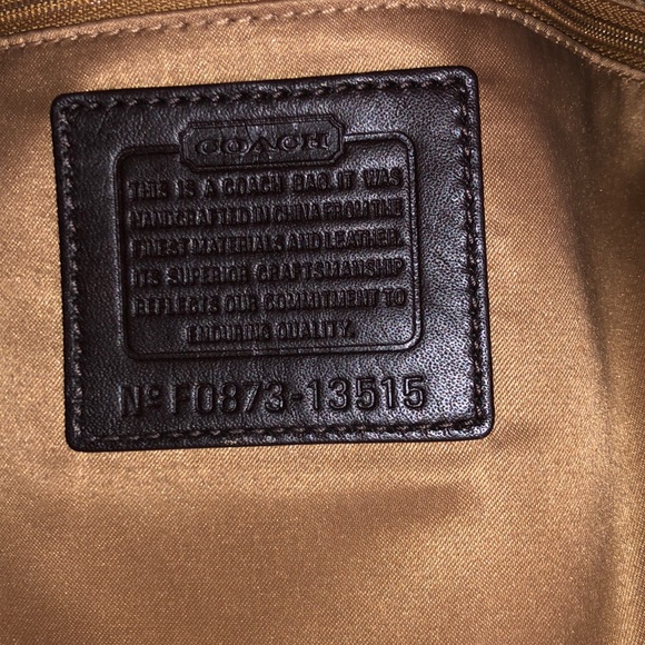 Beautiful vintage Coach bag brown 12x10x4 well loved - Picture 6 of 15